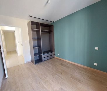 Location Appartement 3 pièces 63m² - Photo 2
