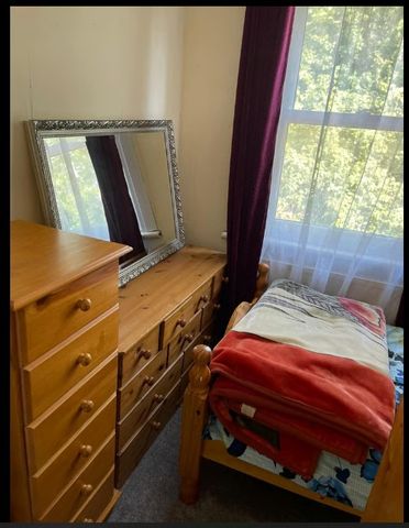 Room in a Shared House, West Road, E15 - Photo 3