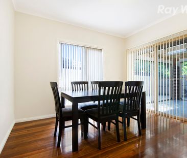 Simply Irresistible - Photo 3