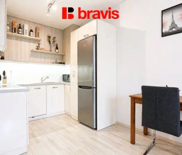 Pronájem bytu 2+kk Brno - Líšeň, ulice Houbalova, garážové parkovac... - Photo 6