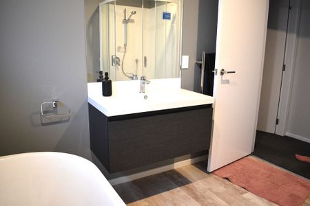 Nearly new, fully furnished 4-bedroom house - Photo 5