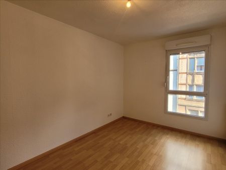 APPARTEMENT 2 PIÈCES (50 m²) AVEC BALCON - Photo 2