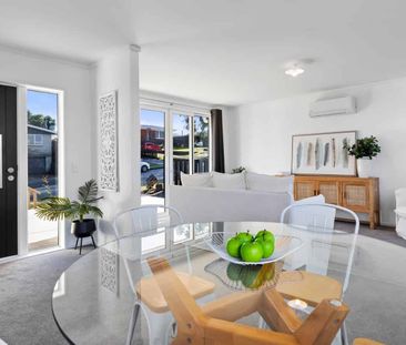 Renovated and Cute, Two Bedrooms in Brookfield - Photo 3