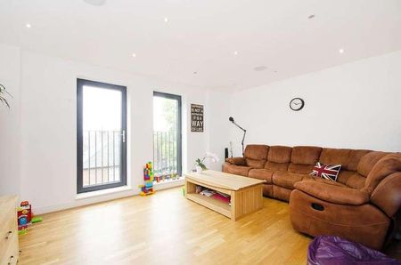 Wilton Crescent, Wimbledon, SW19 - Photo 2