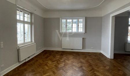 Stilvolles Leben mit Flair auf zwei herrschaftlichen Etagen in Bestlage von Marburg! - Photo 2