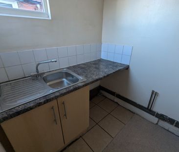 Flat 2, 3 Horseshoes, Station Road, Brompton, Northallerton, DL6 2RE - Photo 1