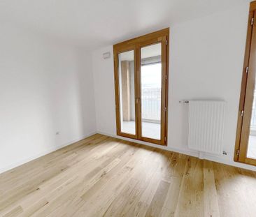 Rental Apartment Paris 18th Chapelle - Photo 5