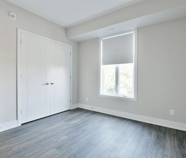 16 Champagne Avenue South - 205 - Photo 2