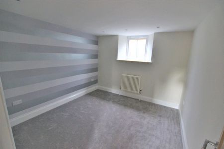 A 2 Bedroom Apartment Instruction to Let in St Leonards-on-Sea - Photo 5