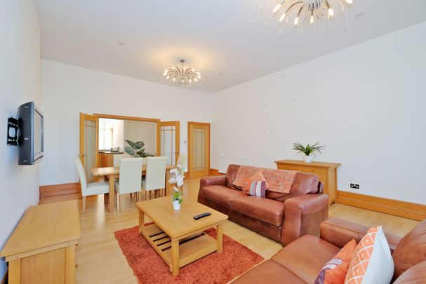 3b Golden Square, Aberdeen, AB10 1RD - Photo 1