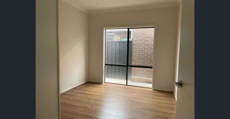 Family Home in Smithfield Plains - Photo 3