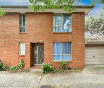 “A peaceful retreat with urban convenience” - Photo 4