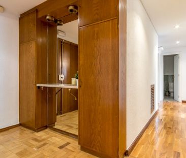 Beautiful and luminous room in Madrid - Photo 3