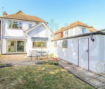 4 bedroom link detached house to rent - Photo 2