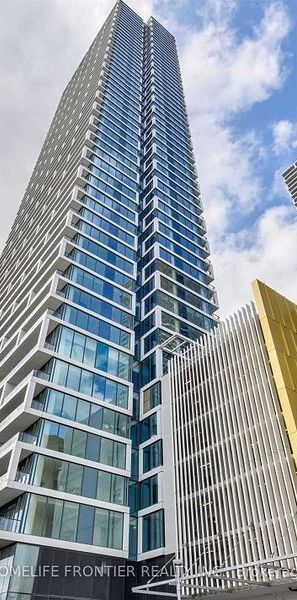 For Lease - 5 Buttermill Avenue Unit# 1601, Vaughan, Ontario - Photo 1