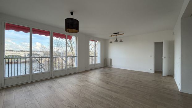 Location Appartement 5 pièces 107m² CHATOU 78400 - Photo 1