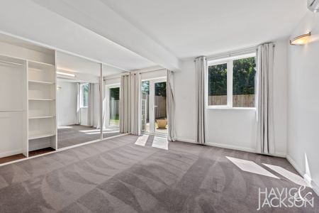 Downstairs 1 Olive Street, Hendra QLD 4011 - Photo 3