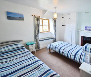 2 bedroom detached house to rent - Photo 4