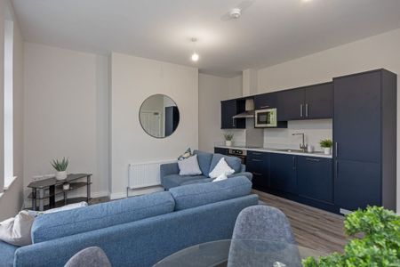 Apartment 4 24 Wellington Park, Belfast BT9 6DL - Photo 4