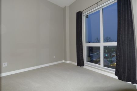 #409 – 317 Bewicke Avenue, North Vancouver, Bc V7m 3e9 - Photo 3