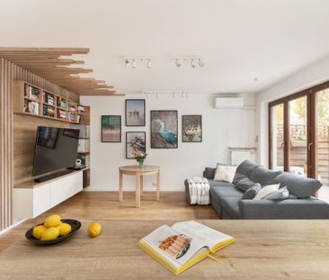 Przytulne, dwupoziomowe mieszkanie z ogródkiem - Zdjęcie 5