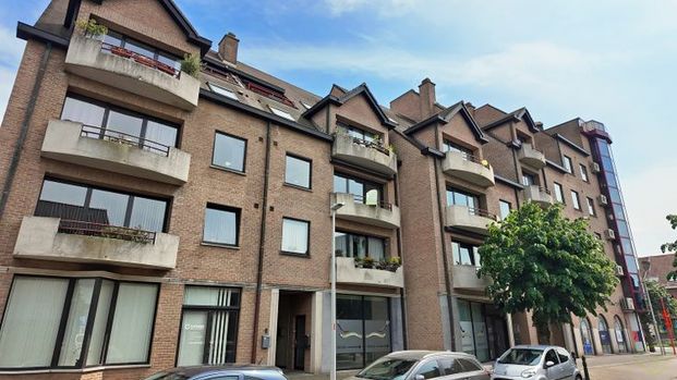 Appartement te huur - Foto 1