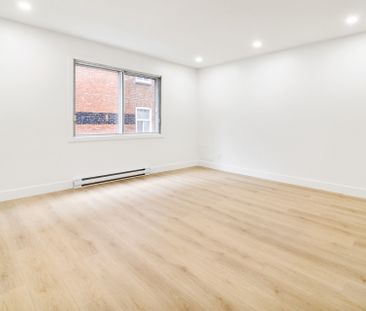 7220 Av. De Chateaubriand, #15 - Photo 6