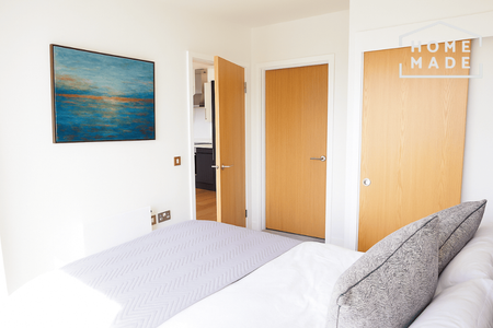 2 bedroom flat to rent - Photo 2