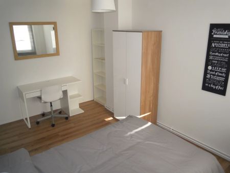 22 Corringham House (ii) – Room 3 - Photo 4