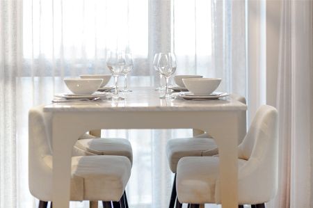 Thornes House, 4 Charles Clowes Walk, London, SW11 flat to rent - Photo 3