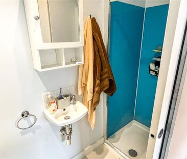 1 bedroom house of multiple occupation to rent - Photo 4