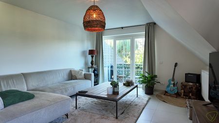 Gezellig duplex-appartement net buiten het centrum van Eeklo! - foto 2