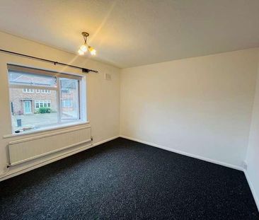 Bovingdon Crescent, Watford, WD25 - Photo 2