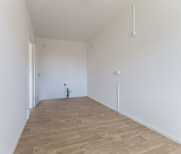 NEU! Erstbezug nach Renovierung - hochwertig ausgestattete 2-Raumwhg. mit Sonnenbalkon - Foto 3