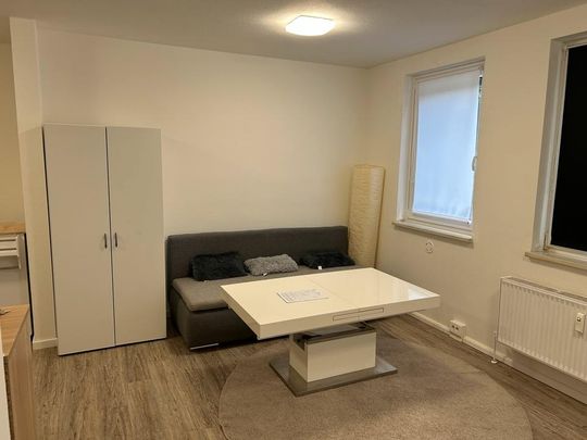 Voll möblierte 1 Zimmer Wohnung in zentraler Lage. - Photo 1