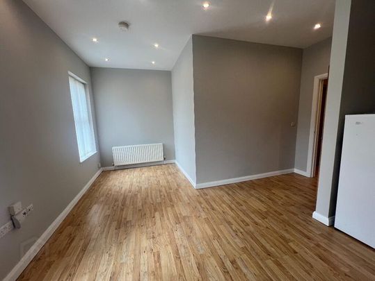 Unit 4, 36 Cliftonville Avenue, Belfast, BT14 6BX - Photo 1
