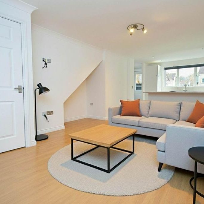 4 bedroom townhouse to rent - Photo 1