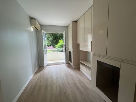 Location Appartement 113.38m² 4 pièces Fort de france - Photo 2