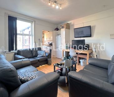 5 Bedroom Mid Terraced House for rent in Ash Road - Photo 3