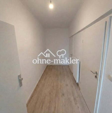 Frisch renovierte 2-Zimmer-Whg. mit EBK & modernem Bad in Witten-Annen - Photo 4