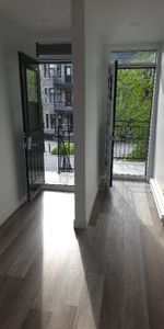GRAND 5 1/2 À LOUER - Photo 3