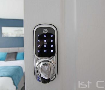 Wimborne Road, Southend On Sea - Photo 4