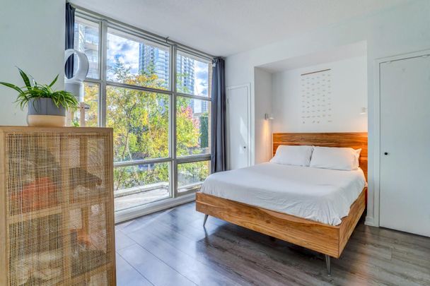 For Lease - 9 Spadina Avenue Unit# M09, Toronto, Ontario - Photo 1