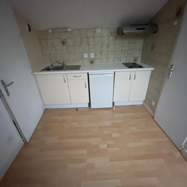 Location Appartement 1 pièce 16m² MONT DE MARSAN 40000 - Photo 1