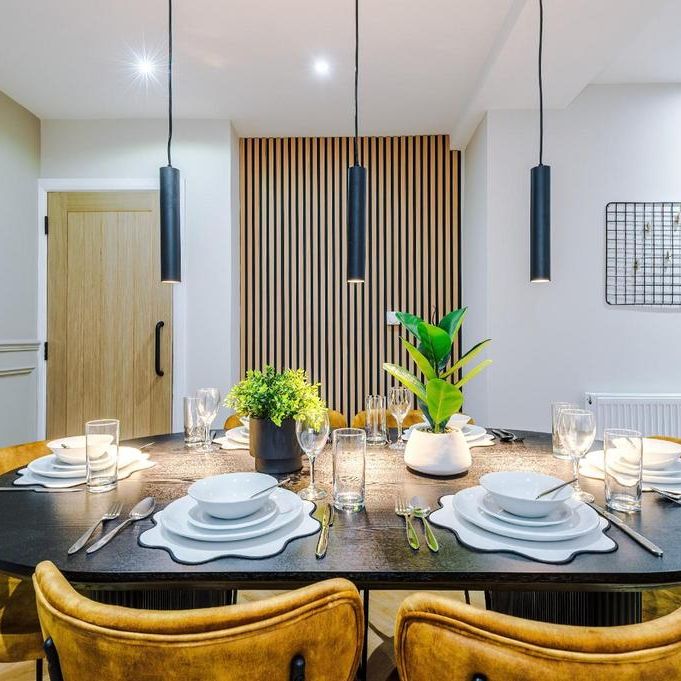 1 bedroom in a house share to rent - Photo 1