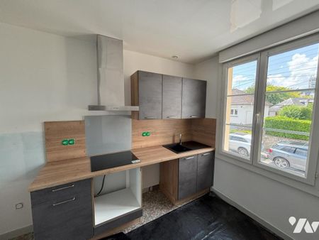 A LOUER MAISON T3 LAVAL RIVE DROITE - Photo 3