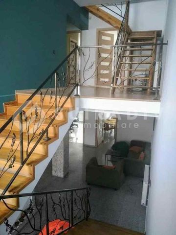 Casă / Vilă modernă în Andrei Mureșanu – ideală pentru sediu firmă sau locuință - Photo 3