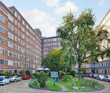 3 bedroom flat to rent - Photo 4