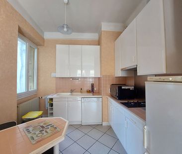 Location Appartement 3 pièces 63m² - Photo 4