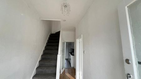 3 bedroom house to rent - Photo 2